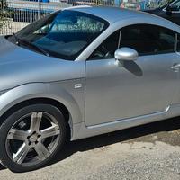 Audi TT quattro 224 cv