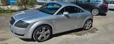 Audi TT quattro 224 cv