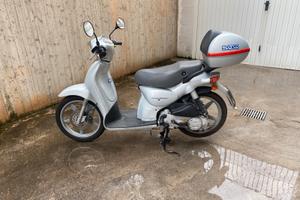 SCOOTER SCARABEO