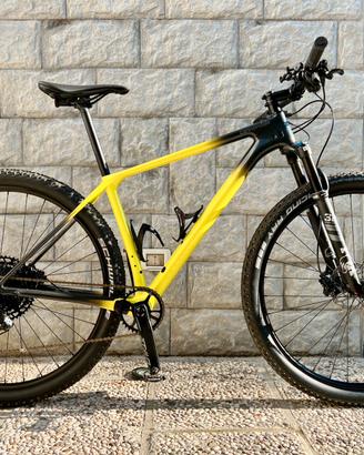 MTB Carbonio XC CANNONDALE F-Si Carbon 5 Ruote 29"
