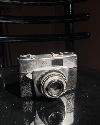 macchina fotografica d’epoca Agfa silette 1