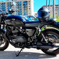 Triumph Bonneville T120 Total Black