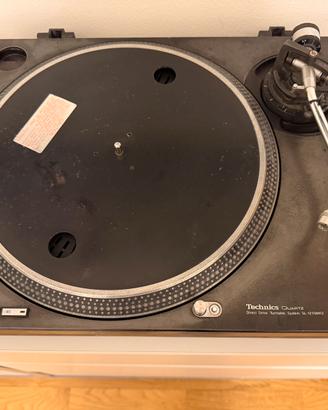 Technics SL 1210 MK2 giradischi