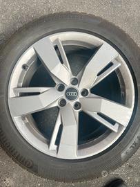 Cerchi originali audi con gomme invernali