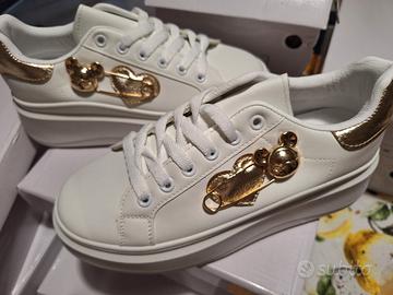 sneakers donna  taglia 39 nuovo 