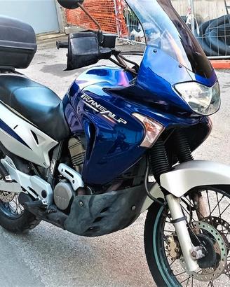 Honda Transalp 650