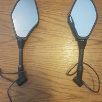 Specchietti led per moto