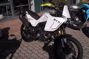 Benelli Altro BKX 125 Enduro E5+