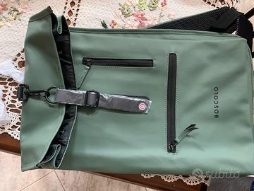 Zaino simile pelle verde nuovo