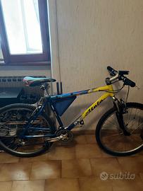 Bicicletta MTB ATALA 26 Uomo + Copertoni sportivi