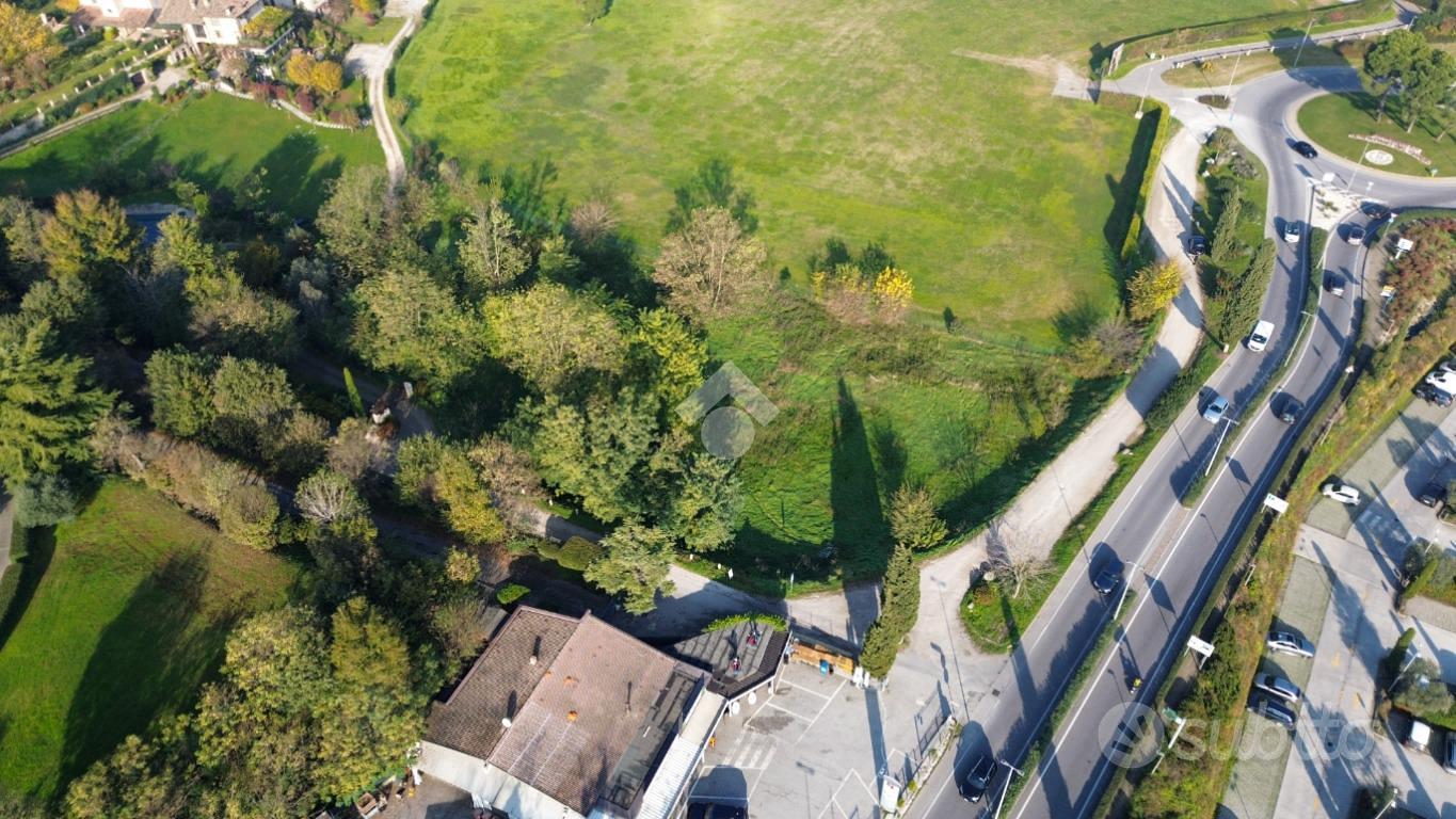 TERRENO A DESENZANO DEL GARDA - Vista 5