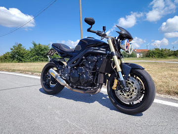 Triumph Speed triple 1050