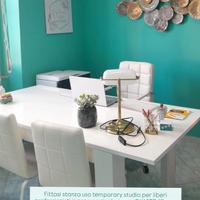 Stanza studio per liberi professionisti