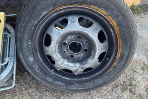 Gomme estive con cerchio