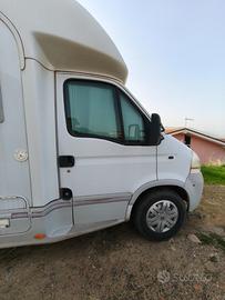 Camper Arca P674 LSX