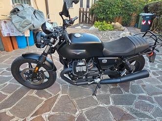 Triumph Motorcycles Moto Guzzi V7 Usata Motorcycles Moto Guzzi V7