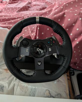 Xbox series s piu volante Logitech g920