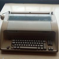 Macchina da scrivere