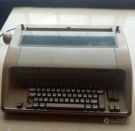 Macchina da scrivere