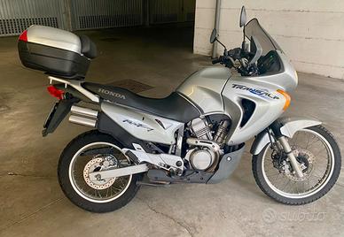 moto honda 650 transalp