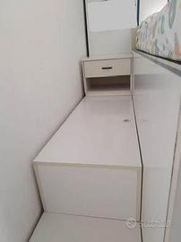 Letto a castello con tre letti