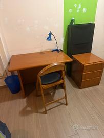 SCRIVANIA (100/60) con sedia e  cassettiera