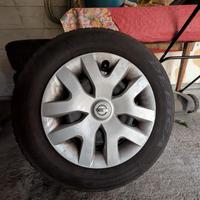 Nissan Qashqai - Ruote complete con Gomme termiche