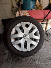 Nissan Qashqai - Ruote complete con Gomme termiche