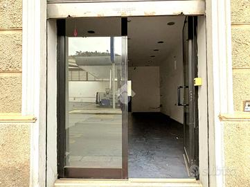 NEGOZIO A SAVONA