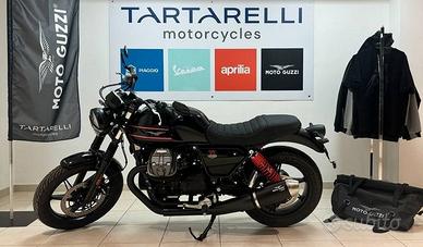 Moto Guzzi V7 IV 850 STONE SPECIAL EDITION