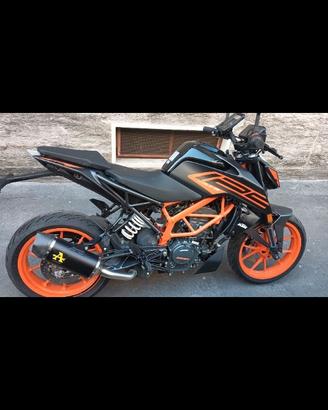 Moto KTM 125