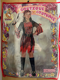 Costume di carnevale di una piratessa 10-12 anni