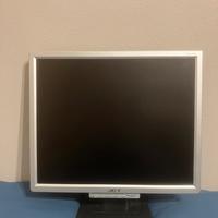 Monitor Acet 17 pollivi