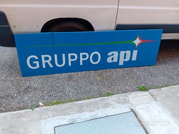 insegna gruppo api in ferro originale