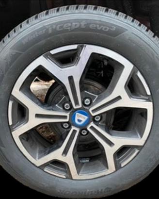 Pneumatici invernali per Duster Dacia o simili