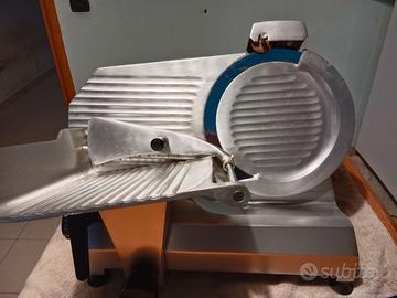 Affettatrice professionale lama 30 cm