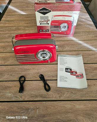 Radio Vintage Portatile Madison Freesound-VR40R 