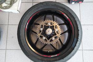 Ruote complete  R1 2015 - 2019