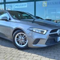 Mercedes-benz A 180 d Automatic Business