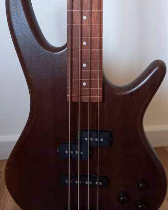 Ibanez Basso fretless GSR200BF