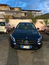 Mercedes gla