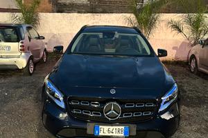 Mercedes gla
