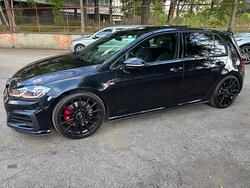 Volkswagen Golf GTI Performance 2.0 245 CV TSI 5p.