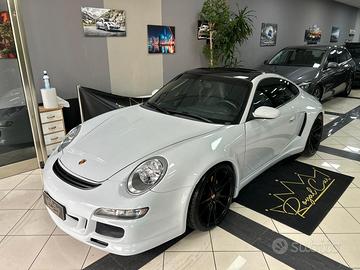 Porsche 911 Carrera