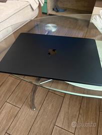 MacBook Air Apple M3 8GB – perfette condizioni