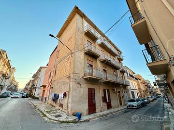 Appartamento a Partinico, Via dell'Angelo