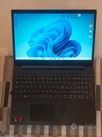 Notebook LENOVO V15-ADA come nuovo