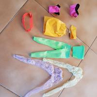 Vari completini Barbie