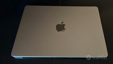 Macbook air m2 8/256