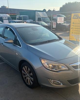 Ricambi per Opel Astra 2010